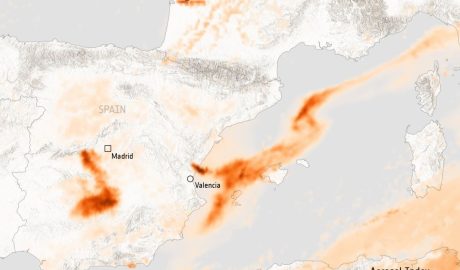Wildfires_Europe_aerosols_space