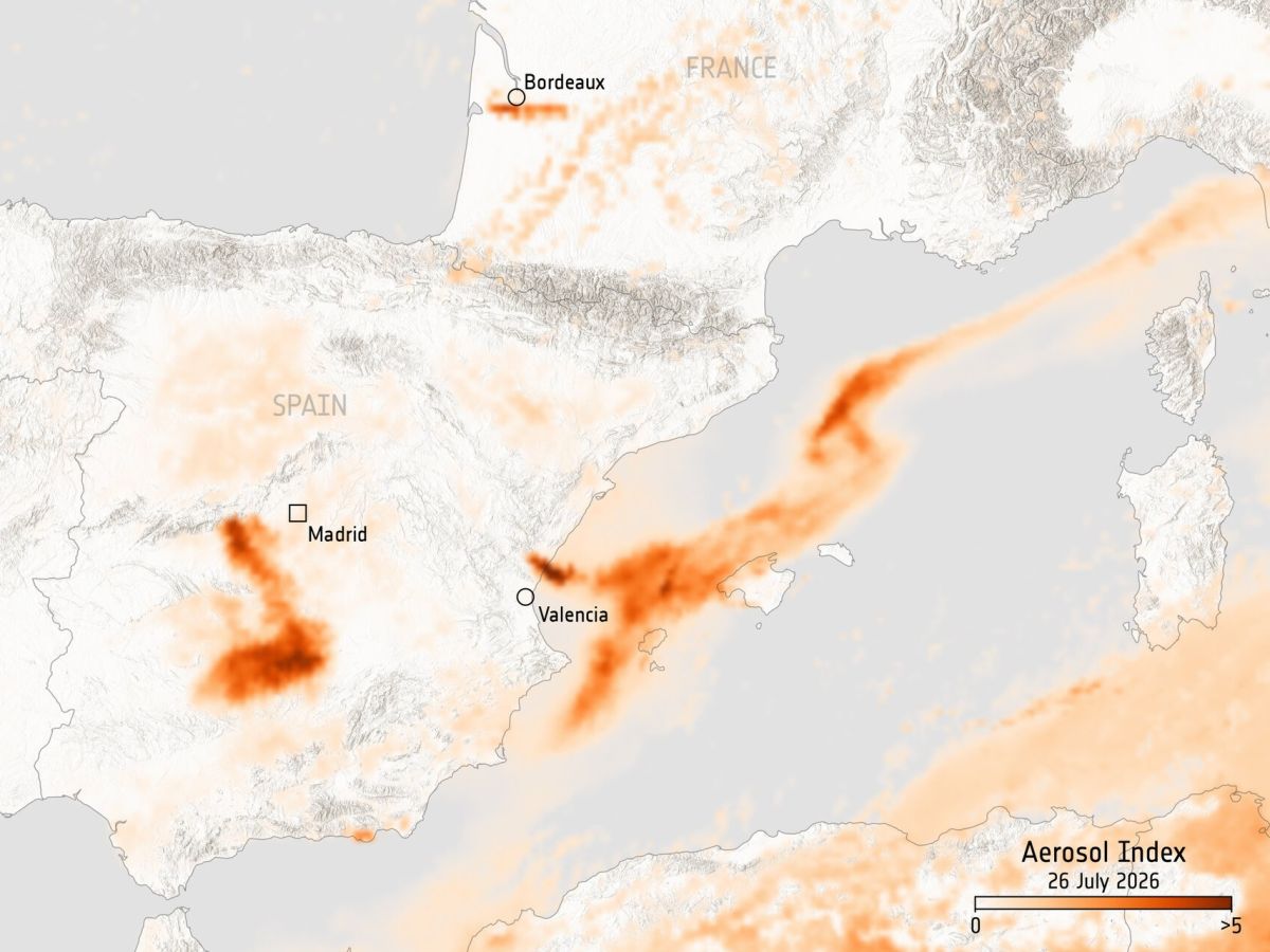 Wildfires_Europe_aerosols_space