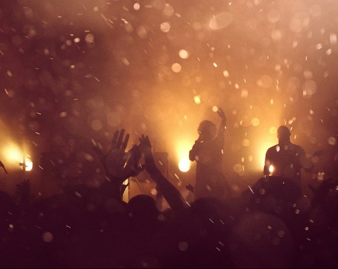 Péntek akkor zene és koncert