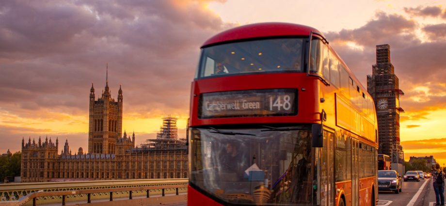 Londoni emeletes busz