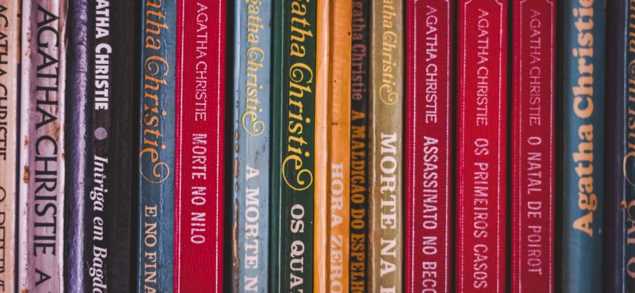 Agatha Christie regények