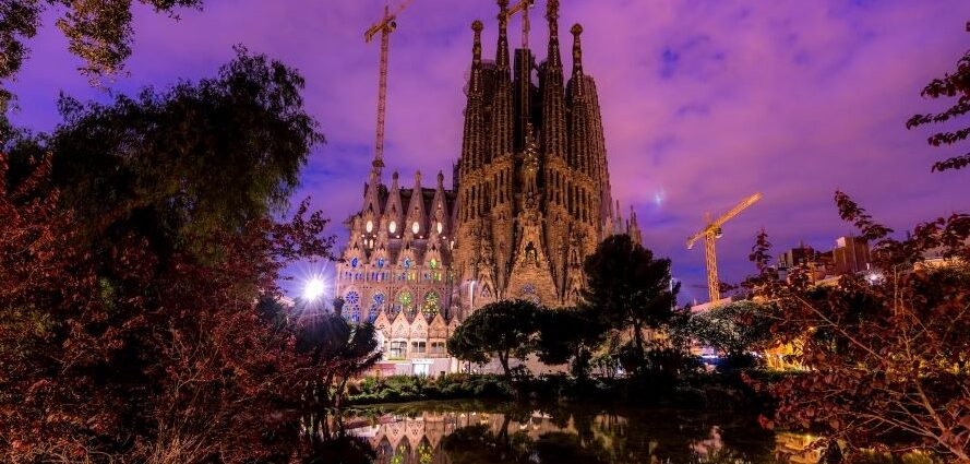 sagrada familia tornyai