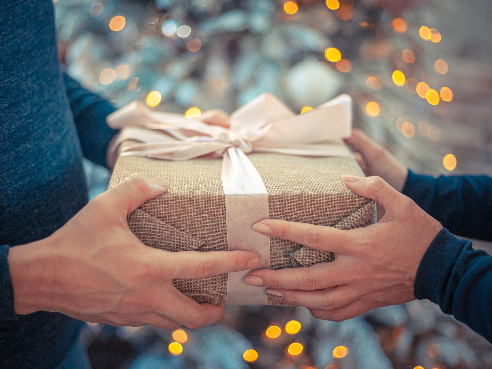 karácsony christmas ajándék csomag pixa 1