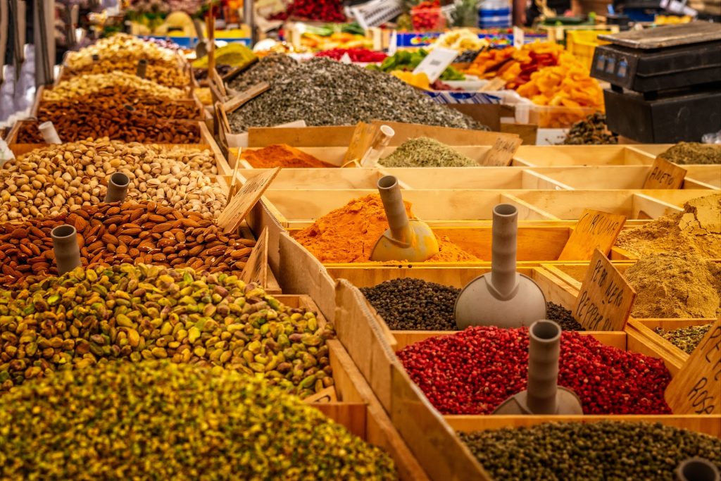 szupermarket piac bolt pixa fűszerek