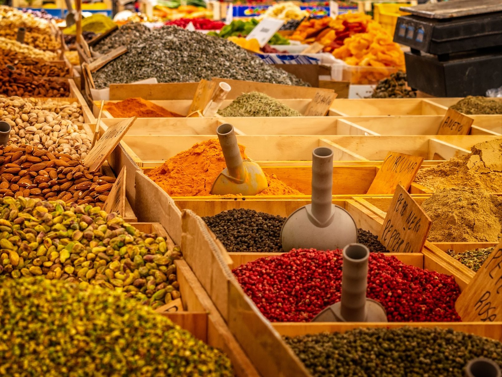 szupermarket piac bolt pixa fűszerek