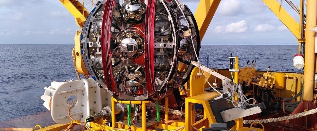 neutrínó detektor Földközi-tenger KM3NeT