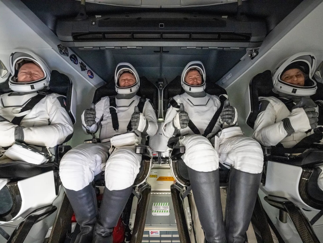 NASA visszatértek az űrállomáson rekedt amerikai asztronauták
