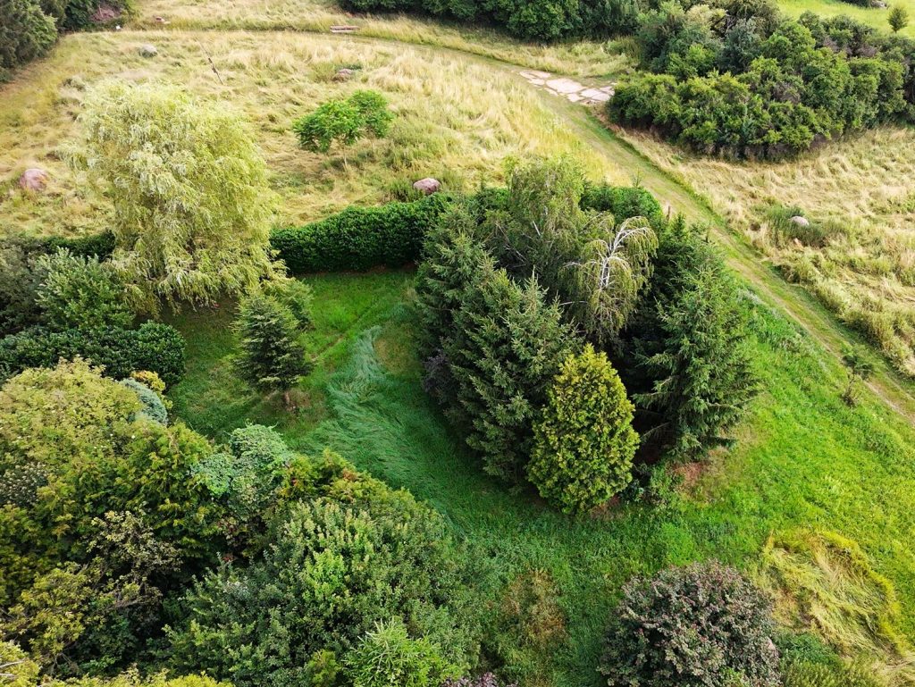 2000 Drón drónfelvétel légifotó birtokról erdős sztyepp Angolkert Kisrét Őskökényes