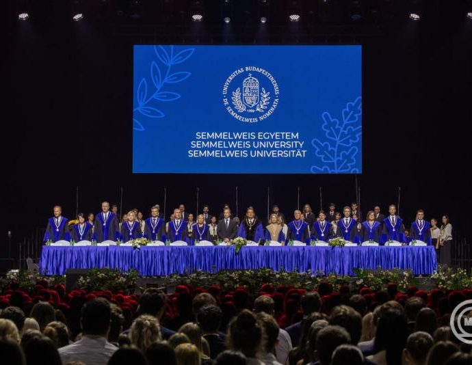 Tanévkezdés 2025 Semmelweis Egyetem MTI 2