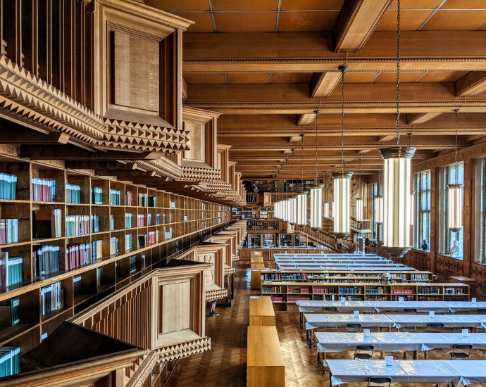 Leuven Belgium könyvtár