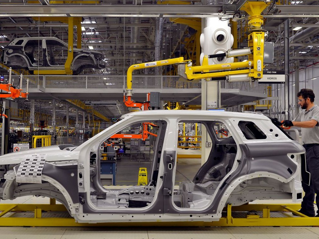 jaguár land rover autógyár kibertámadás