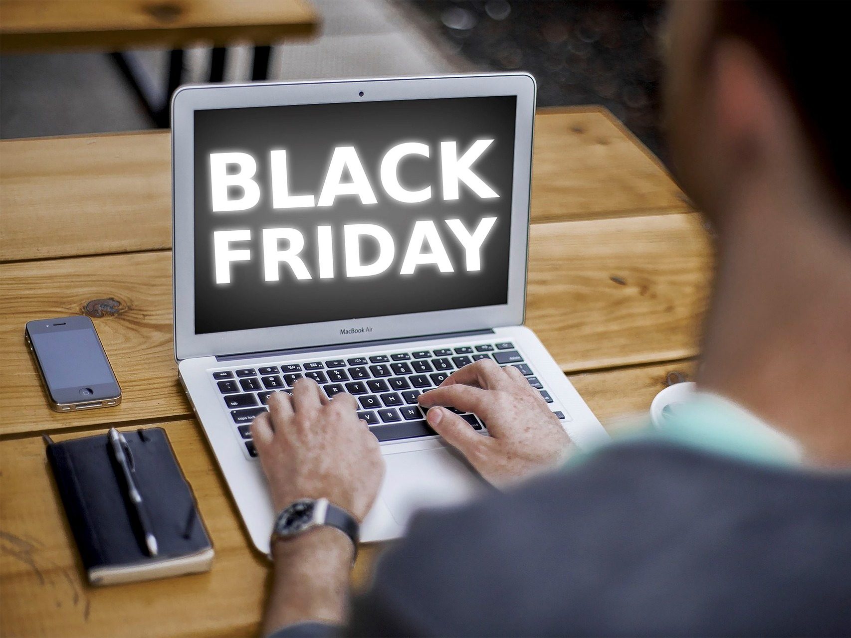 Black Friday bolt vásárlás pláza árak akció áruház vásár pixa 1