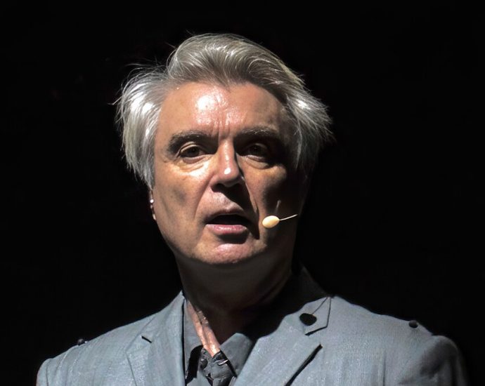 David_Byrne_koncert wiki