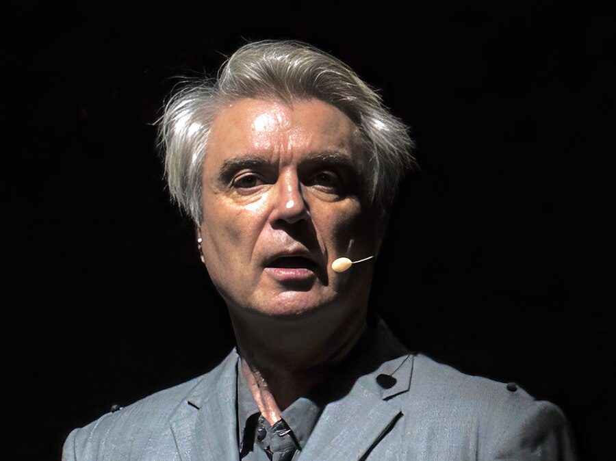 David_Byrne_koncert wiki