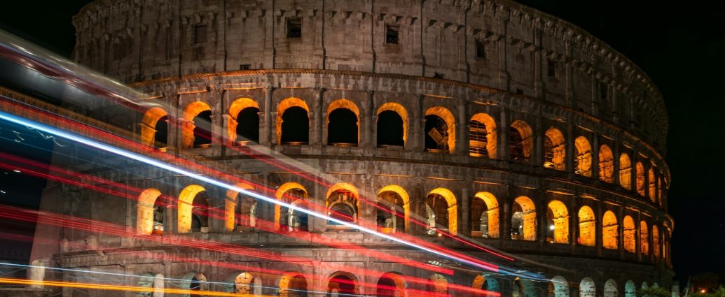 új metrómegálló Colosseum Róma