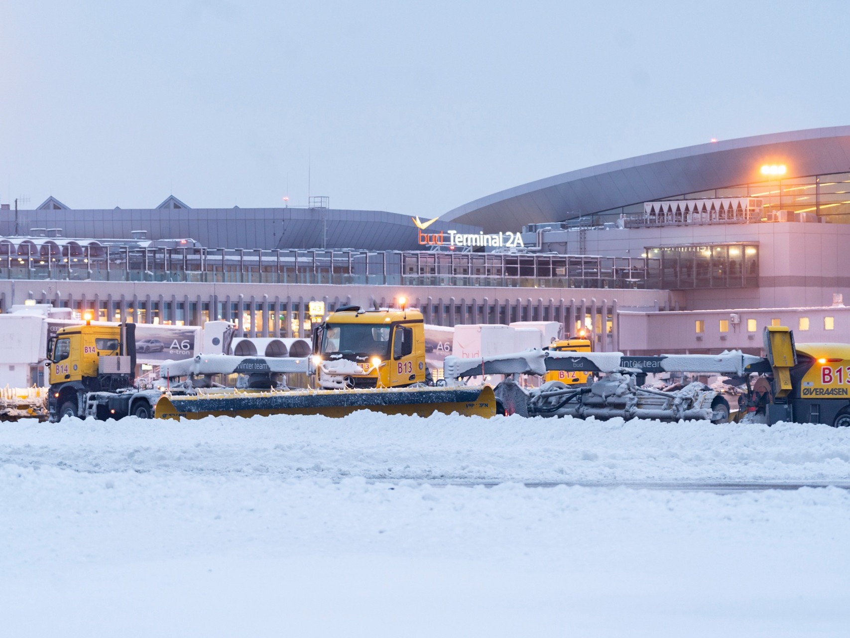 Budapest Airport hó jég