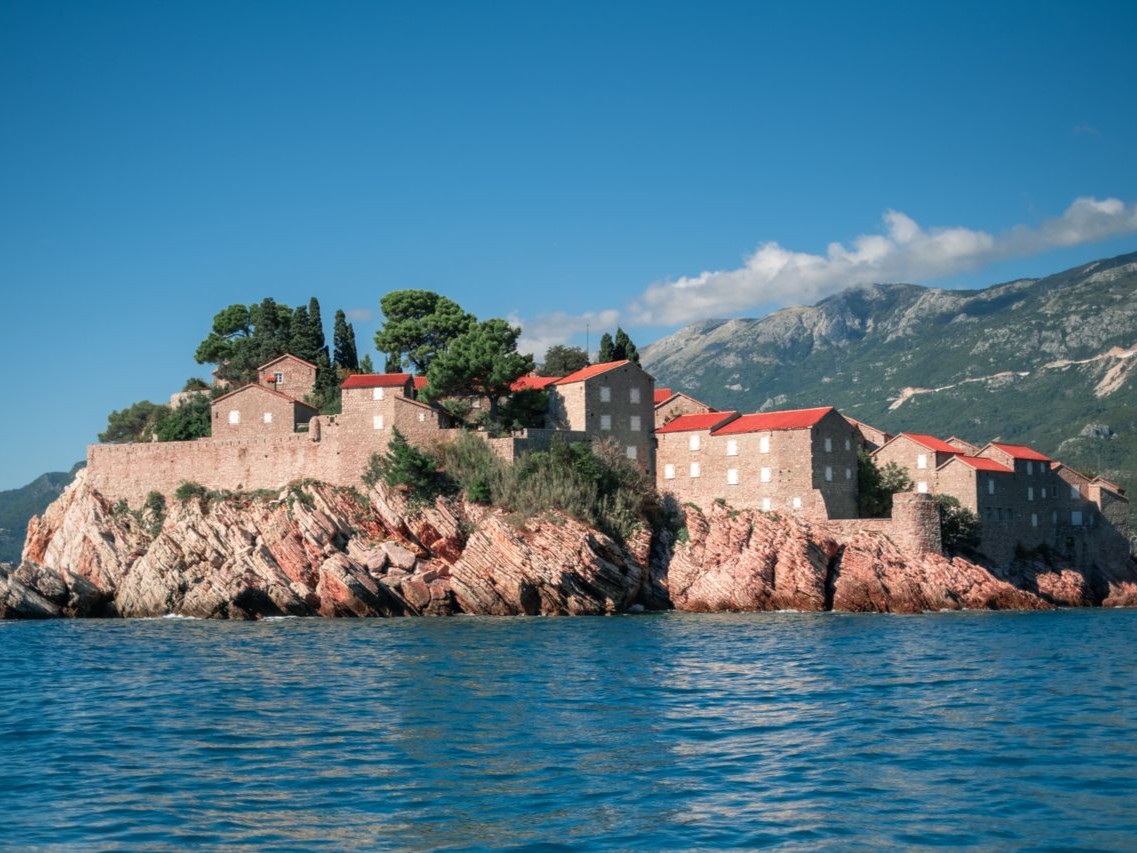 Montenegro Sveti Stefan luxusüdülő