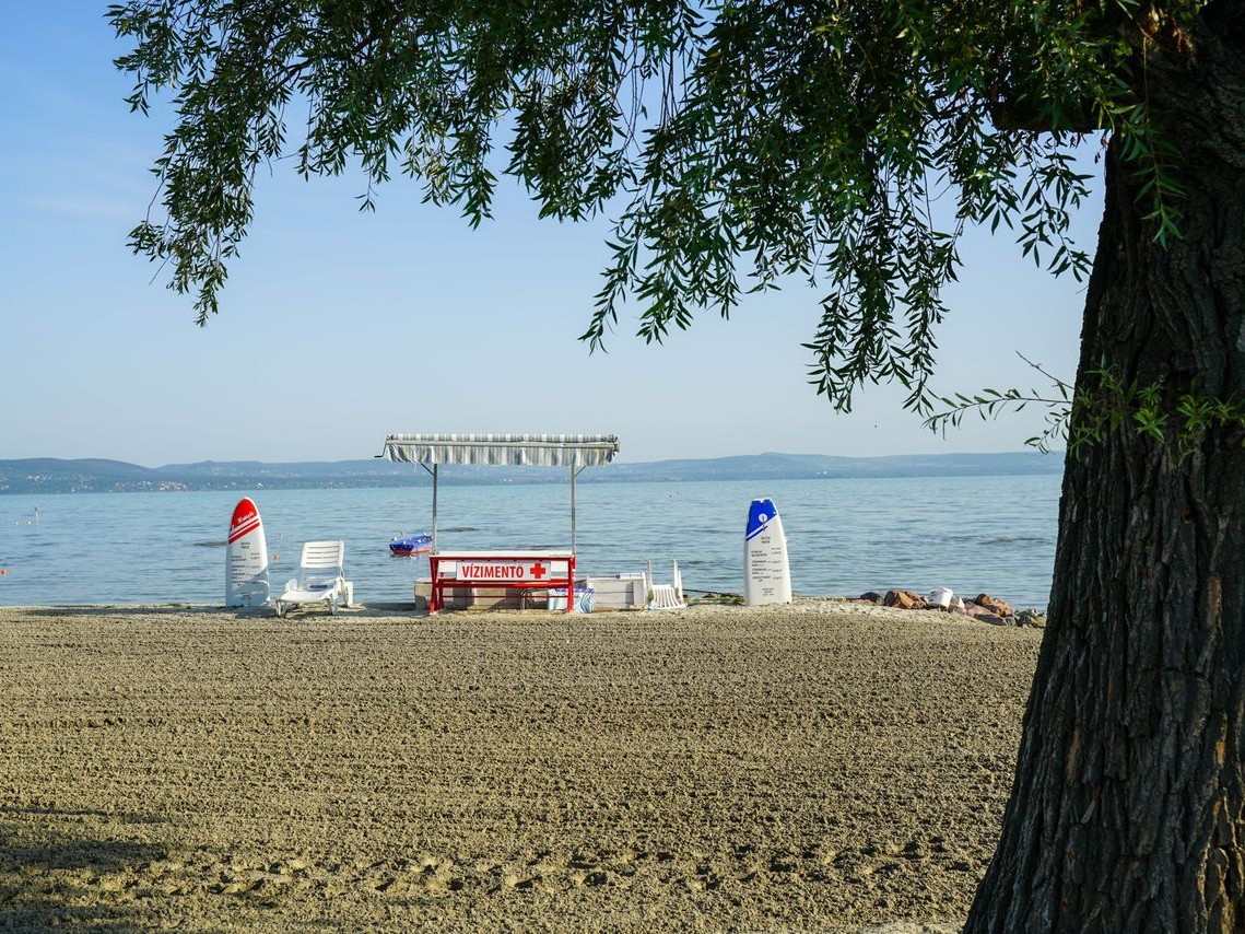 balaton balatoni vízimentő vízimentés