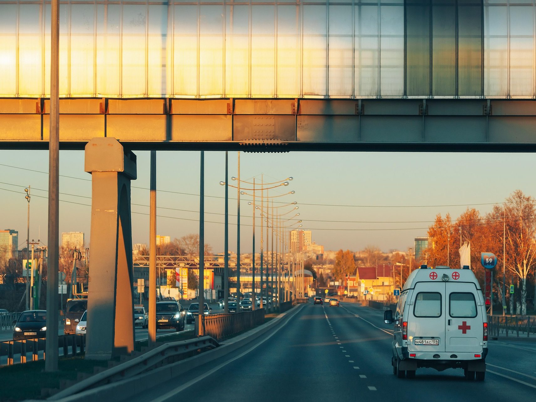 mentő mentőkocsi kórház ambulance pixa 1