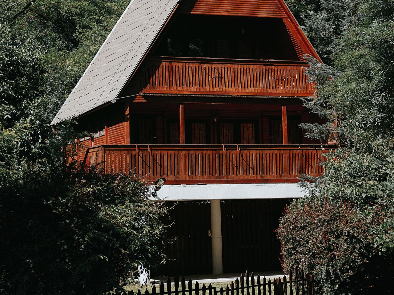 tisza lábasház ház